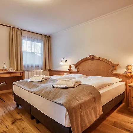 Hotel Marmolada Corvara Buitenkant foto