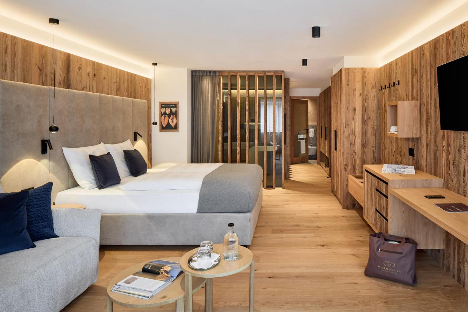 Marmolada Hotel 4*