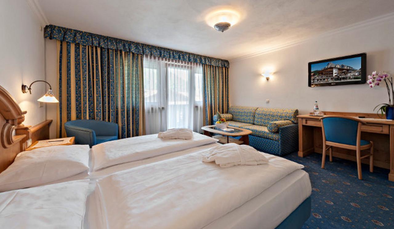 Hotel Marmolada Corvara In Badia